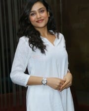 Actress Mishti Chakraborty at O Saathiya Movie Trailer Launch Photos 20
