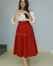 Actress Yukti Thareja at Rangabali Success Meet Photos 22