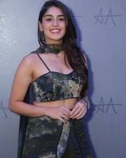 Actress Yukti Thareja at Rangabali Trailer Launch Photos 27