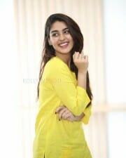 Heroine Yukti Thareja at Rangabali Interview Photos 32
