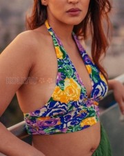 Hot Yukti Thareja Cleavage in a Colorful Floral Cutout Crop Top Photos 02