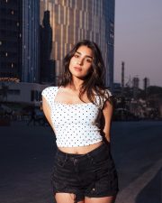 Trendsetting Actress Yukti Thareja in a White Polka Dot Crop Top Photos 04