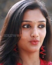 Aayirathil Iruvar Movie Actress Swasthika Photos 02