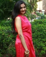 Aayirathil Iruvar Movie Actress Swasthika Photos 08