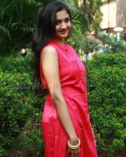 Aayirathil Iruvar Movie Actress Swasthika Photos 08
