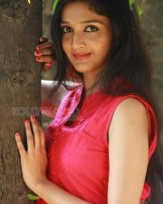 Aayirathil Iruvar Movie Actress Swasthika Photos 12