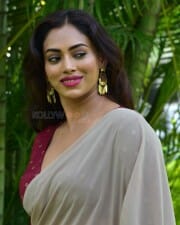 Actress Kamakshi Bhaskarla at Polimera 2 Teaser Launch Photos 01