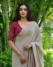 Actress Kamakshi Bhaskarla at Polimera 2 Teaser Launch Photos 23