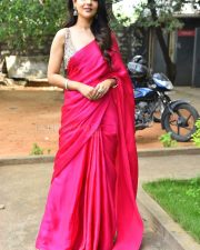 Actress Malvi Malhotra at Tiragabadara Saami Trailer Launch Pictures 10