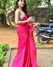 Actress Malvi Malhotra at Tiragabadara Saami Trailer Launch Pictures 12