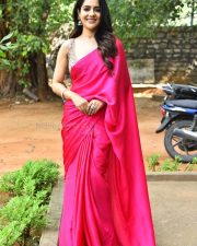 Actress Malvi Malhotra at Tiragabadara Saami Trailer Launch Pictures 14