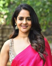 Actress Malvi Malhotra at Tiragabadara Saami Trailer Launch Pictures 23