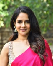 Actress Malvi Malhotra at Tiragabadara Saami Trailer Launch Pictures 25