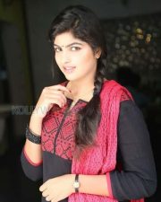 Actress Naina Sarwar Pictures 01