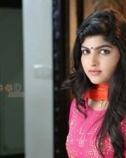 Actress Naina Sarwar Pictures 18