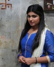 Actress Naina Sarwar Pictures 33
