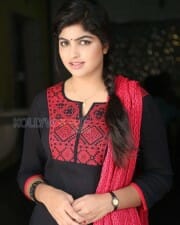 Actress Naina Sarwar Pictures 36