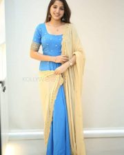 Actress Pranavi Manukonda at Slumdog Husband Interview Pictures 09