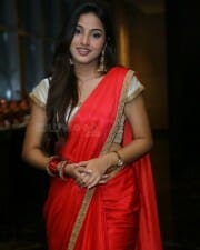 Actress Pranavi Manukonda at Slumdog Husband Prerelease Event Pictures 01