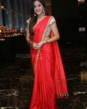 Actress Pranavi Manukonda at Slumdog Husband Prerelease Event Pictures 16