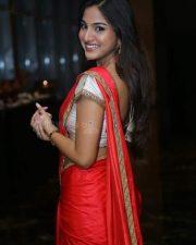 Actress Pranavi Manukonda at Slumdog Husband Prerelease Event Pictures 24