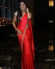 Actress Pranavi Manukonda at Slumdog Husband Prerelease Event Pictures 30