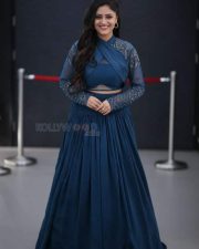 Actress Sanya Thakur at Spy Trailer Launch Pictures 09