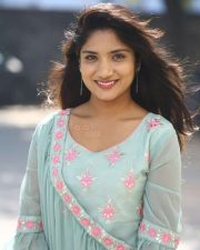 Actress Sri Nikitha at Alipiriki Allantha Dooramlo Movie Press Meet Pictures 12