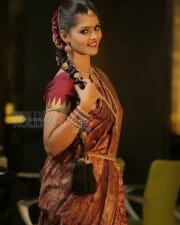 Actress Swathishta Krishnan Photos 12