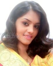Actress Swathishta Krishnan Photos 17