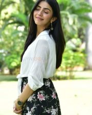 Actress Tina Shilparaj at Writer Padmabhushan Press Meet Photos 01