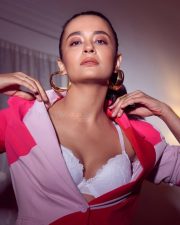 Bold and Stunning Surveen Chawla in a White Bralette with a Red and Pink Blazer Photos 02