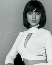 Bollywood Actress Sayani Gupta Photos 02