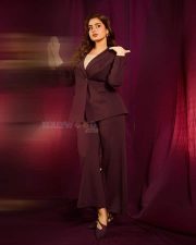 Dhurandhar Dancer Ayesha Khan in a Deep Burgundy Tailored Blazer with a Matching Trousers Photos 03