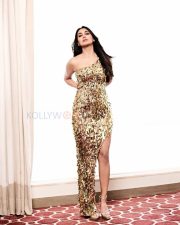 Glamorous Actress Nikita Dutta in a Gold Sequin One Shoulder Gown Photos 03 Glamorous Actress Nikita Dutta in a Gold Sequin One Shoulder Gown Photos 03