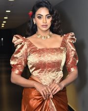 Heroine Kamakshi Bhaskarla at 12A Railway Colony Trailer Launch Pictures 12