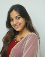 Heroine Pranavi Manukonda at Slumdog Husband Success Celebrations Pictures 04