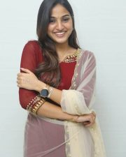 Heroine Pranavi Manukonda at Slumdog Husband Success Celebrations Pictures 21