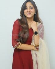 Heroine Pranavi Manukonda at Slumdog Husband Success Celebrations Pictures 29