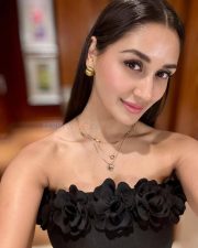 Lust Stories Actress Nikita Dutta in a Black Off Shoulder Maxi Gown Photos 06