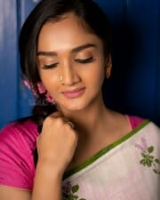 Malayalam Actress Surabhi Santosh Saree Photoshoot Pictures 01