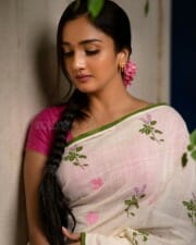 Malayalam Actress Surabhi Santosh Saree Photoshoot Pictures 18