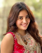 Neethone Nenu Actress Kushita Kallapu Gorgeous Pictures 03