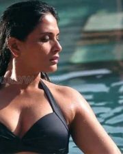 Richa Chadda Sexy Stills 09