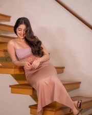 Sensual Actress Kushita Kallapu in a Blush Bodycon Midi Dress Photos 02