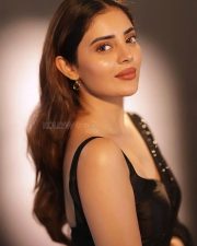 Sexy Kushitha Kallapu in a Black Saree with a Backless Sleeveless Blouse Pictures 01