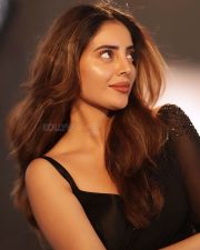 Sexy Kushitha Kallapu in a Black Saree with a Backless Sleeveless Blouse Pictures 04