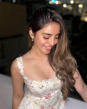 Sexy Telugu Actress Kushitha Kallapu in a Floral Bodycon Dress Photos 02