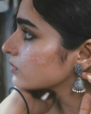 Stylish Ayesha Khan in a Sleeveless Blouse Saree Photos 03