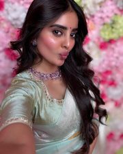 Telugu Actress Kushitha Kallapu in a Silk Saree Photos 01 Telugu Actress Kushitha Kallapu in a Silk Saree Photos 01